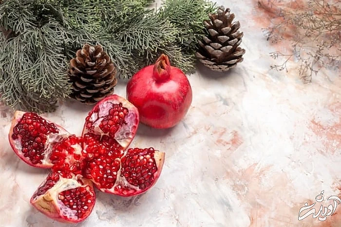 عکس انار و کاج